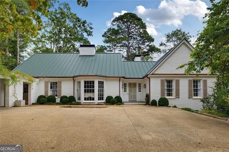 4061 Glen Devon Drive Atlanta - main photo