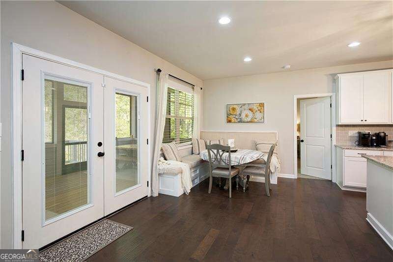 8455 Post Oak Lane Gainesville - Photo 16