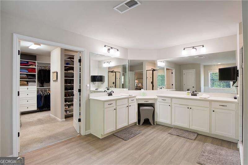 8455 Post Oak Lane Gainesville - Photo 32