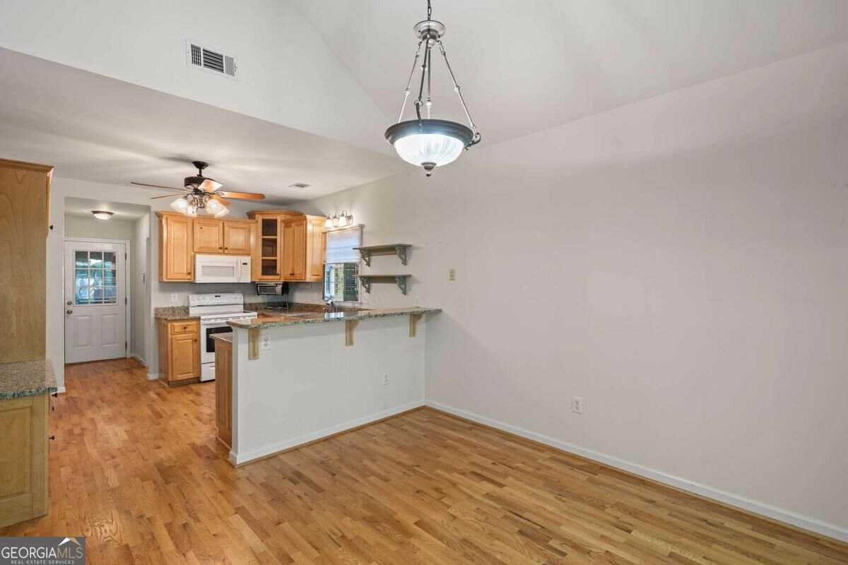 220 Meadow Creek Drive Athens - Photo 9