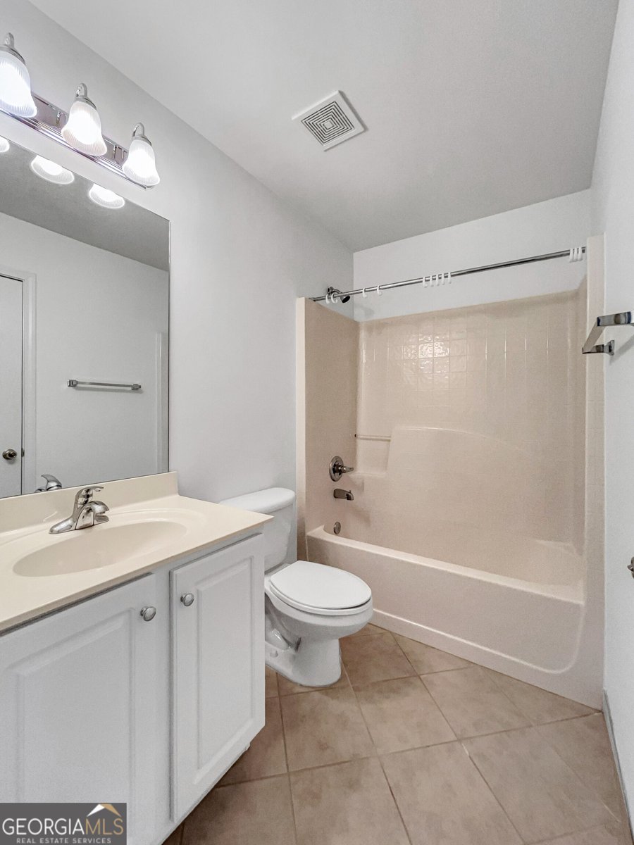 216 Berkeshire Court Athens - Photo 33