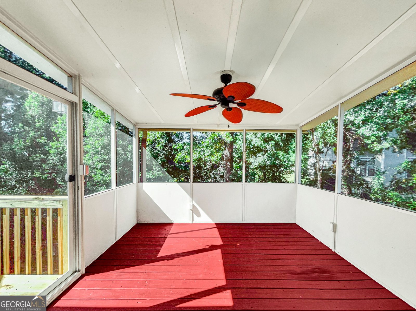 216 Berkeshire Court Athens - Photo 35