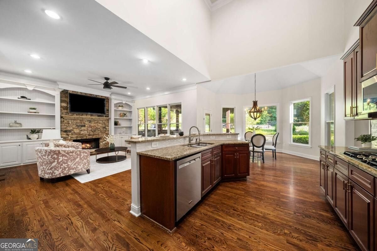 5070 Huntwood Way Roswell - Photo 13