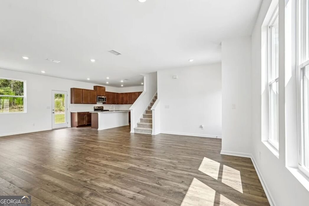 225 Groveton Court Euharlee - Photo 8