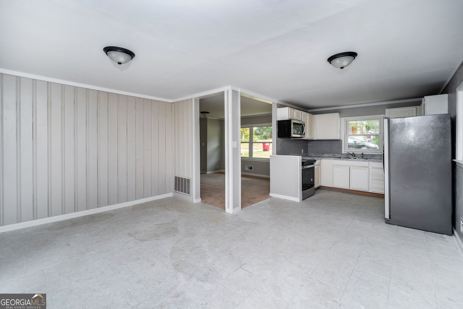 2438 Donald Avenue Macon - Photo 11