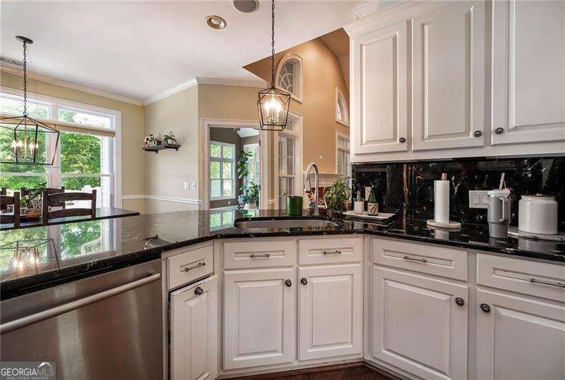 1510 Pecan Plantation Court Loganville - Photo 18