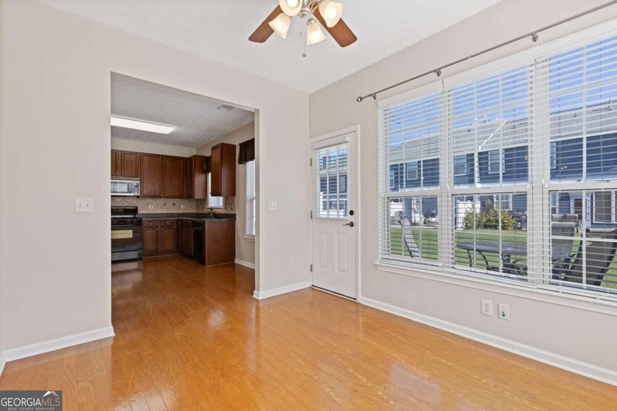 6472 Portside Way Flowery Branch - Photo 10