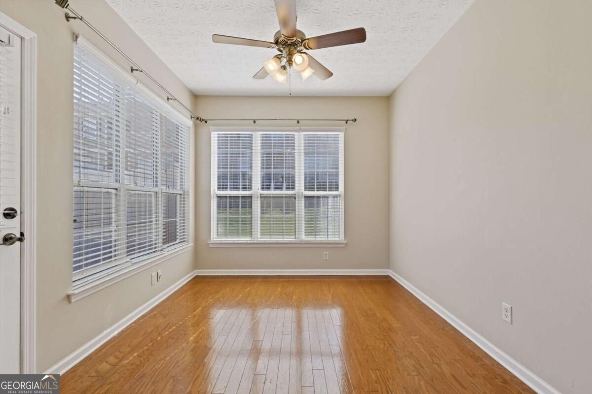 6472 Portside Way Flowery Branch - Photo 9