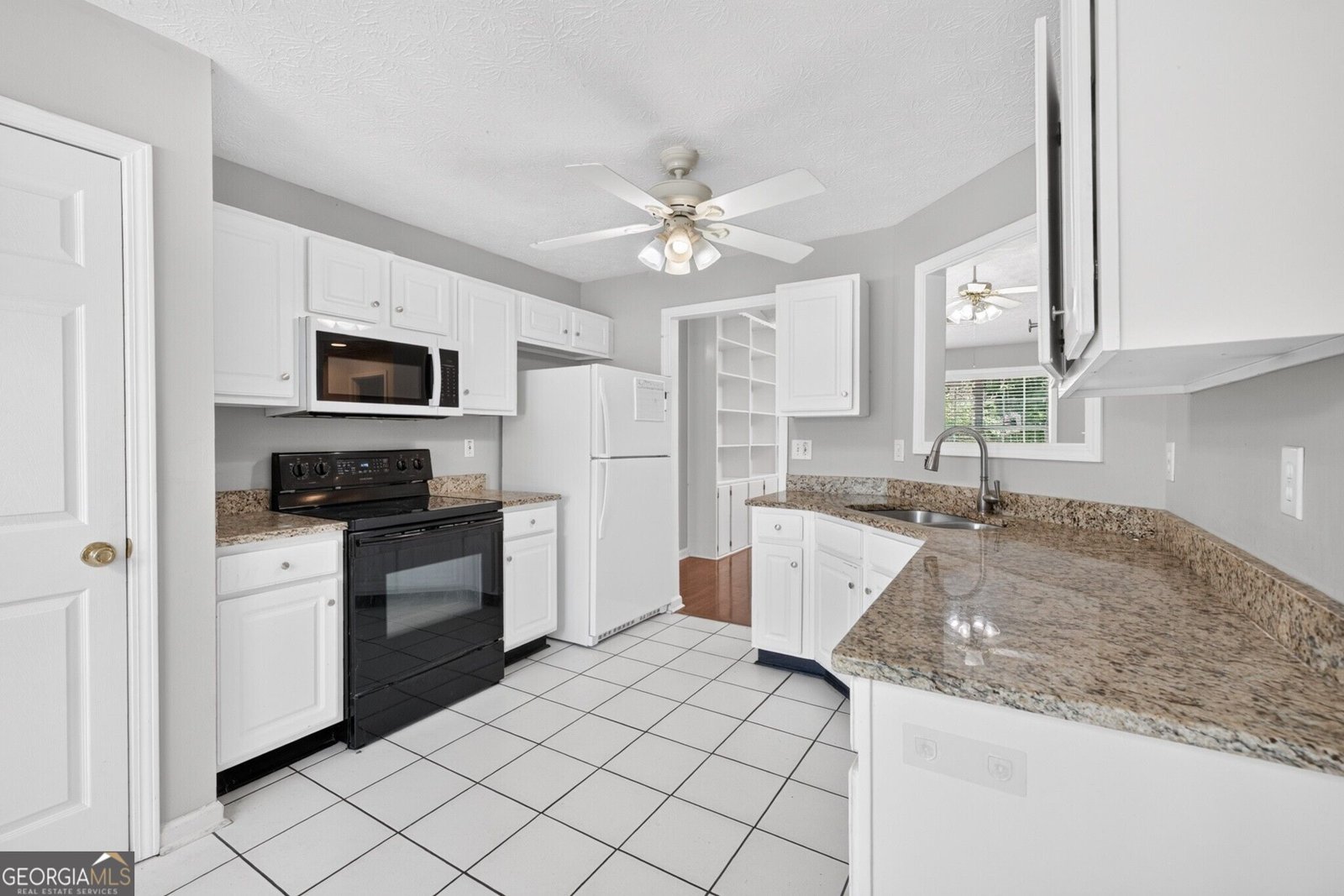 6285 Huntcliff Drive Flowery Branch - Photo 14