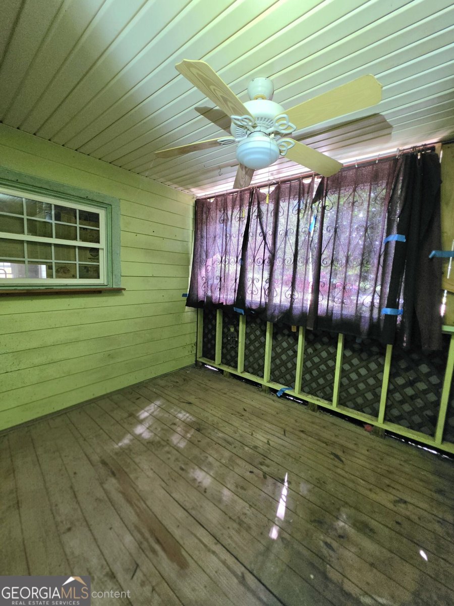 1057 Washington Road East Point - Photo 22