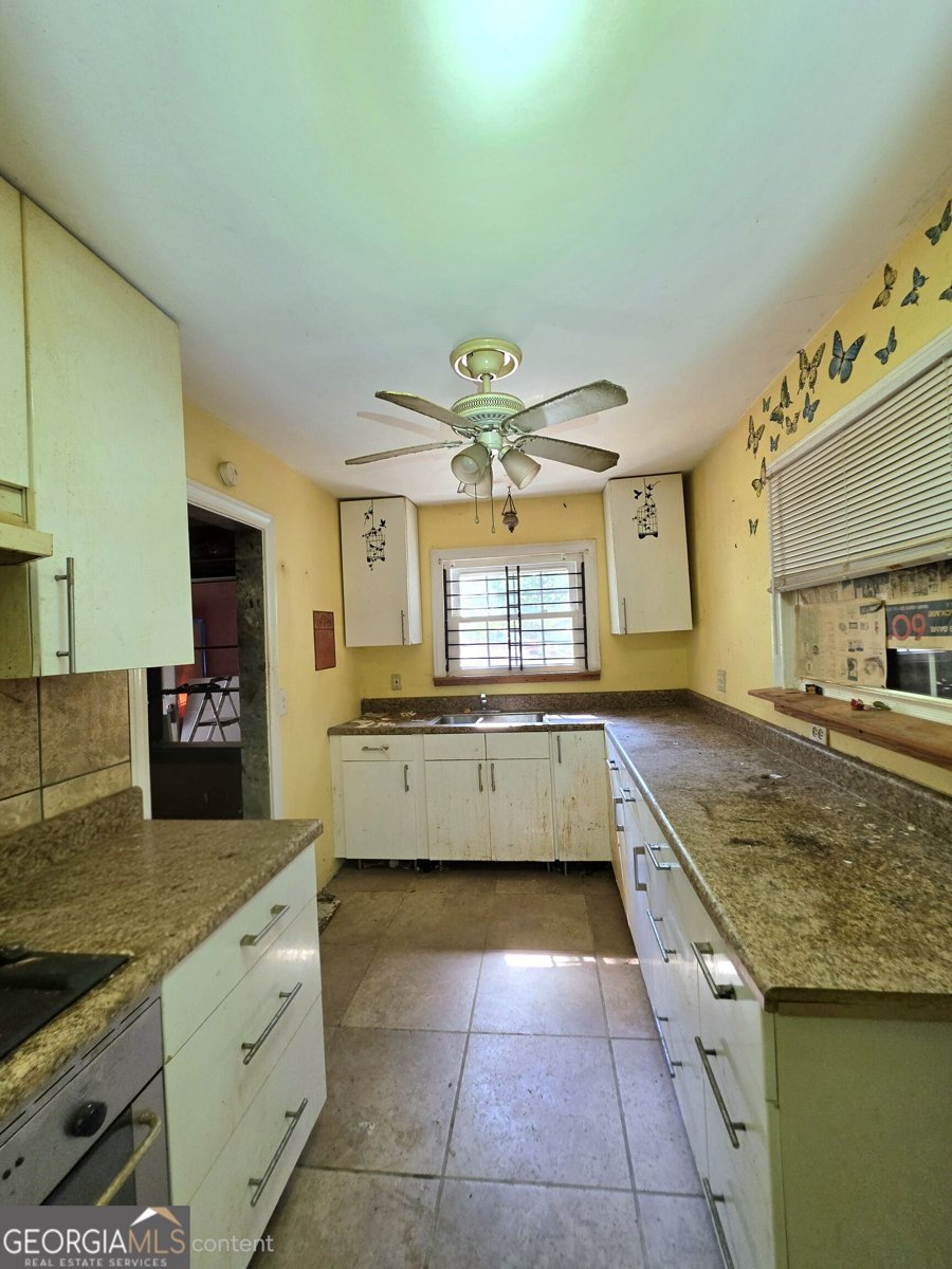 1057 Washington Road East Point - Photo 7