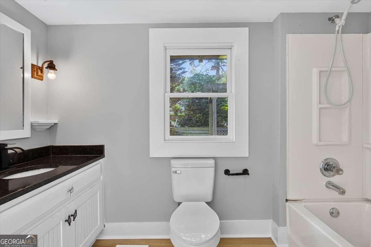 210 Burge Street Canton - Photo 18