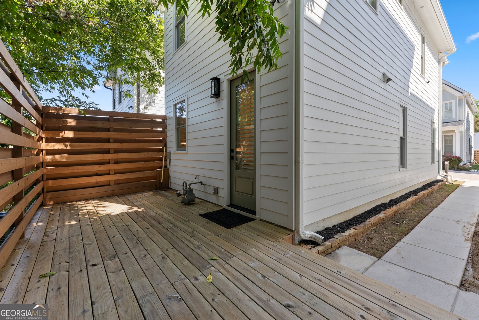 310 Clarendon Court Gainesville - Photo 29