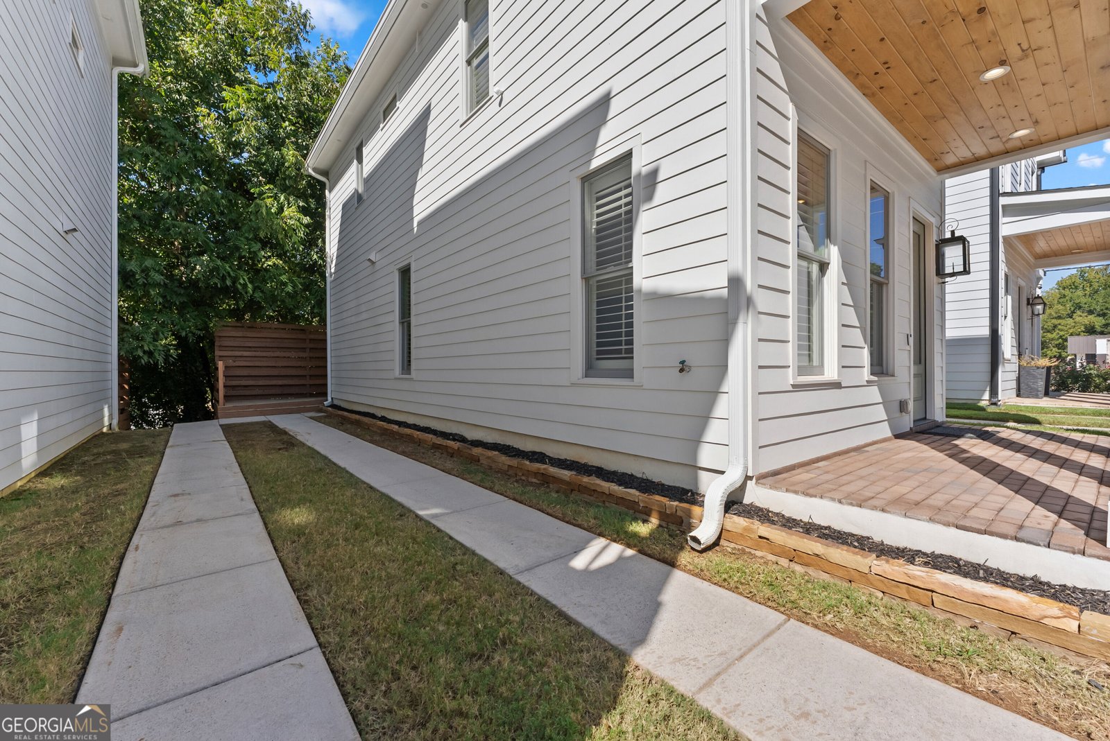 310 Clarendon Court Gainesville - Photo 33