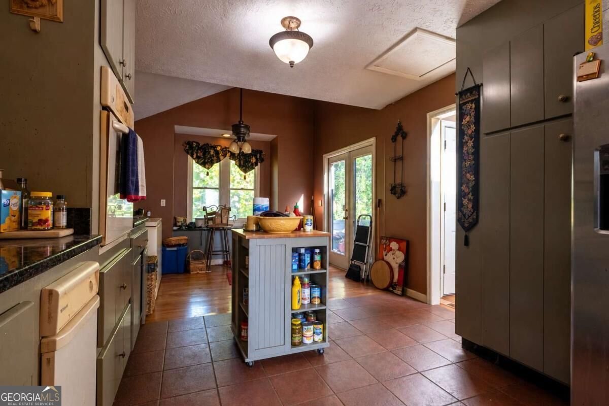 1179 Autumn Ridge Drive Marietta - Photo 10