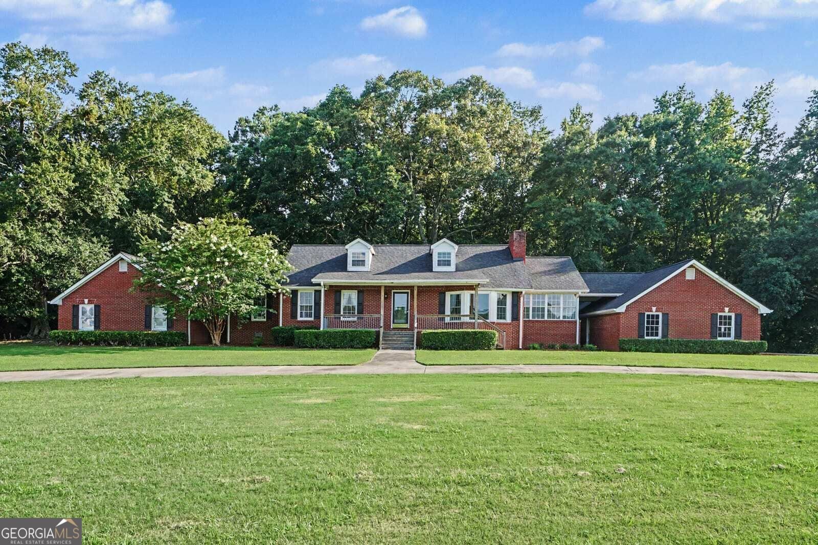 585 P J East Road Covington - main photo