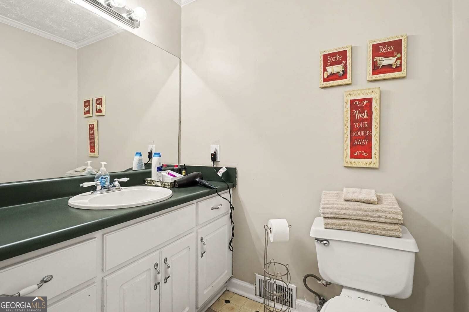 585 P J East Road Covington - Photo 24