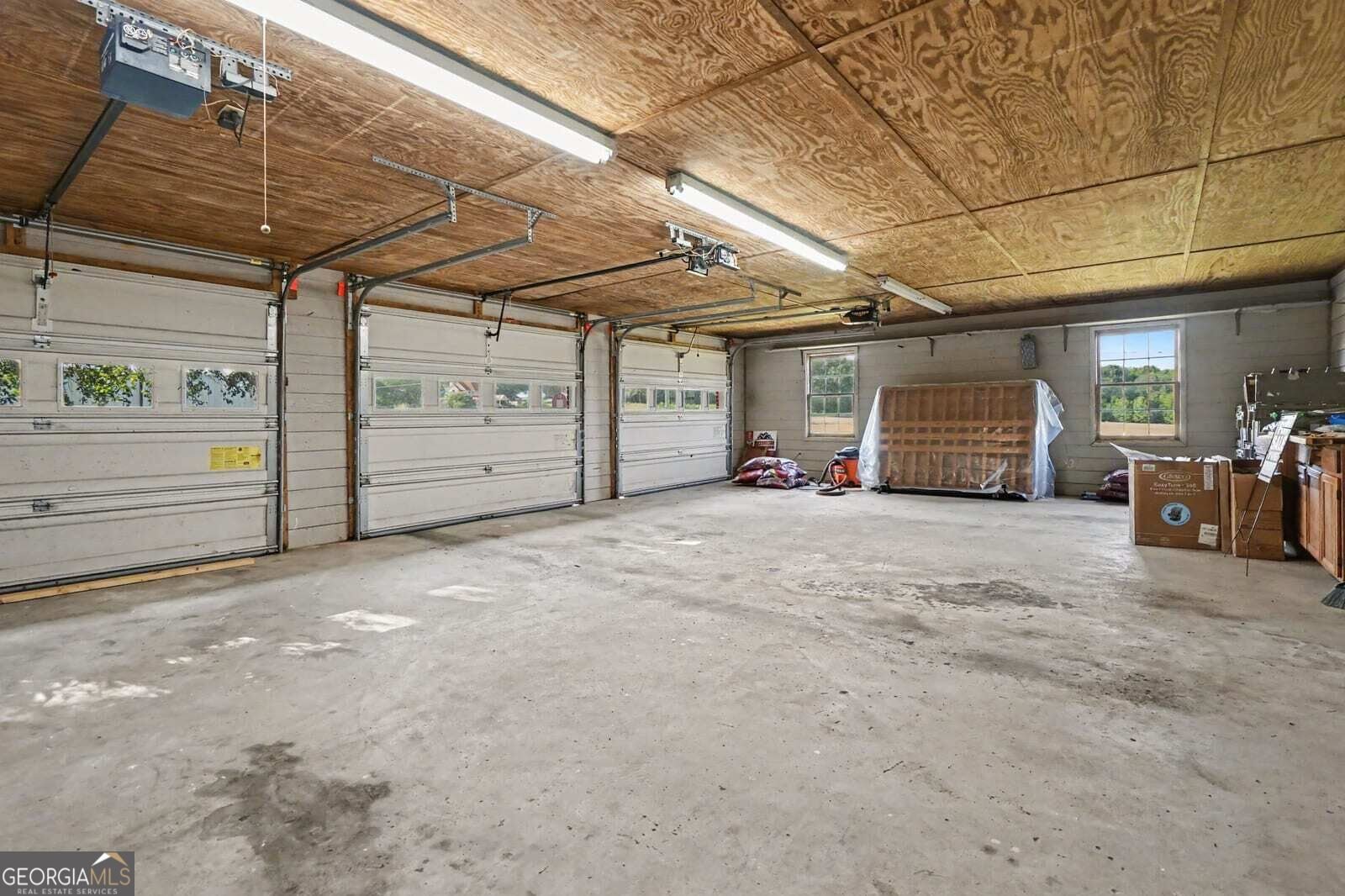 585 P J East Road Covington - Photo 29