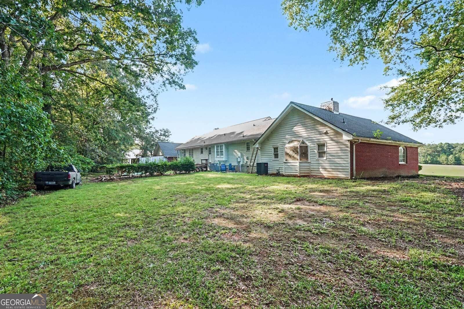 585 P J East Road Covington - Photo 33