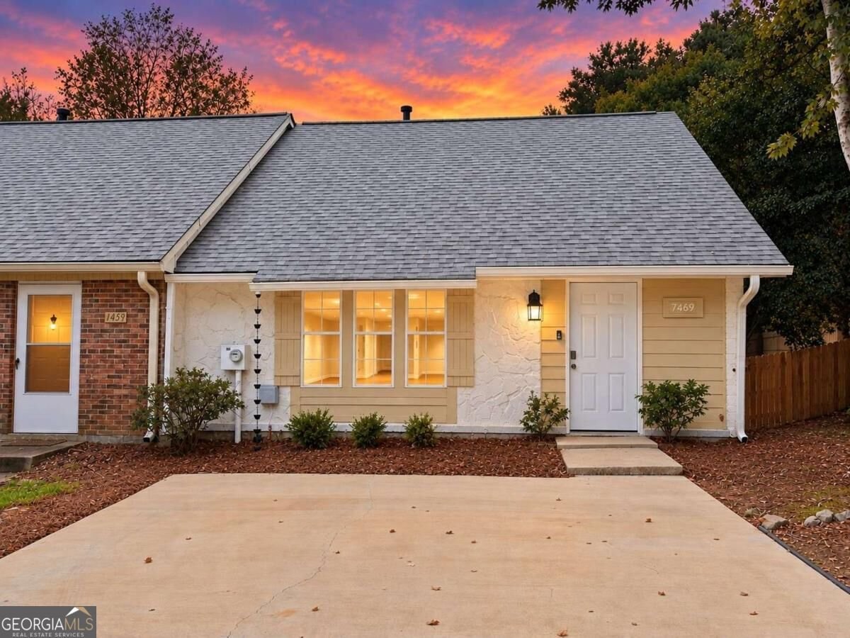 1469 Westwood Court Marietta - main photo