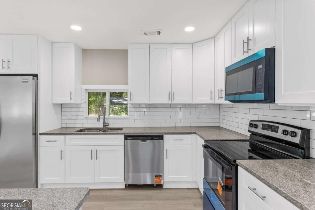 2780 Long Way Decatur - Photo 8