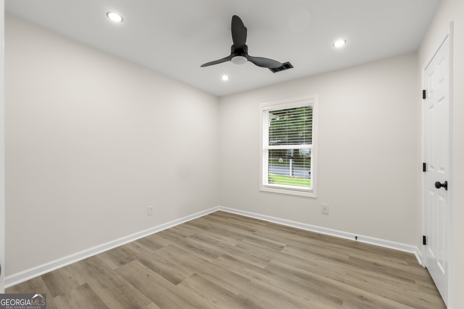 7118 Pineneedle Drive Covington - Photo 12