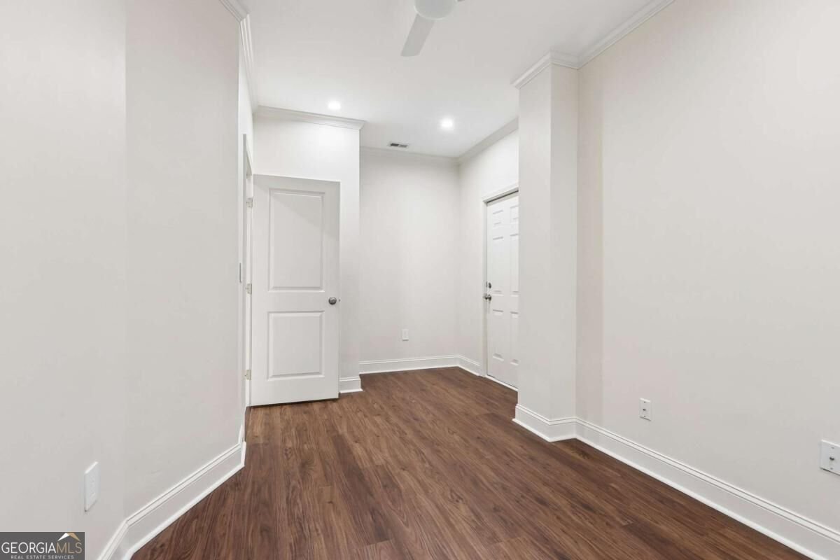 2237 Parkview Court Atlanta - Photo 10