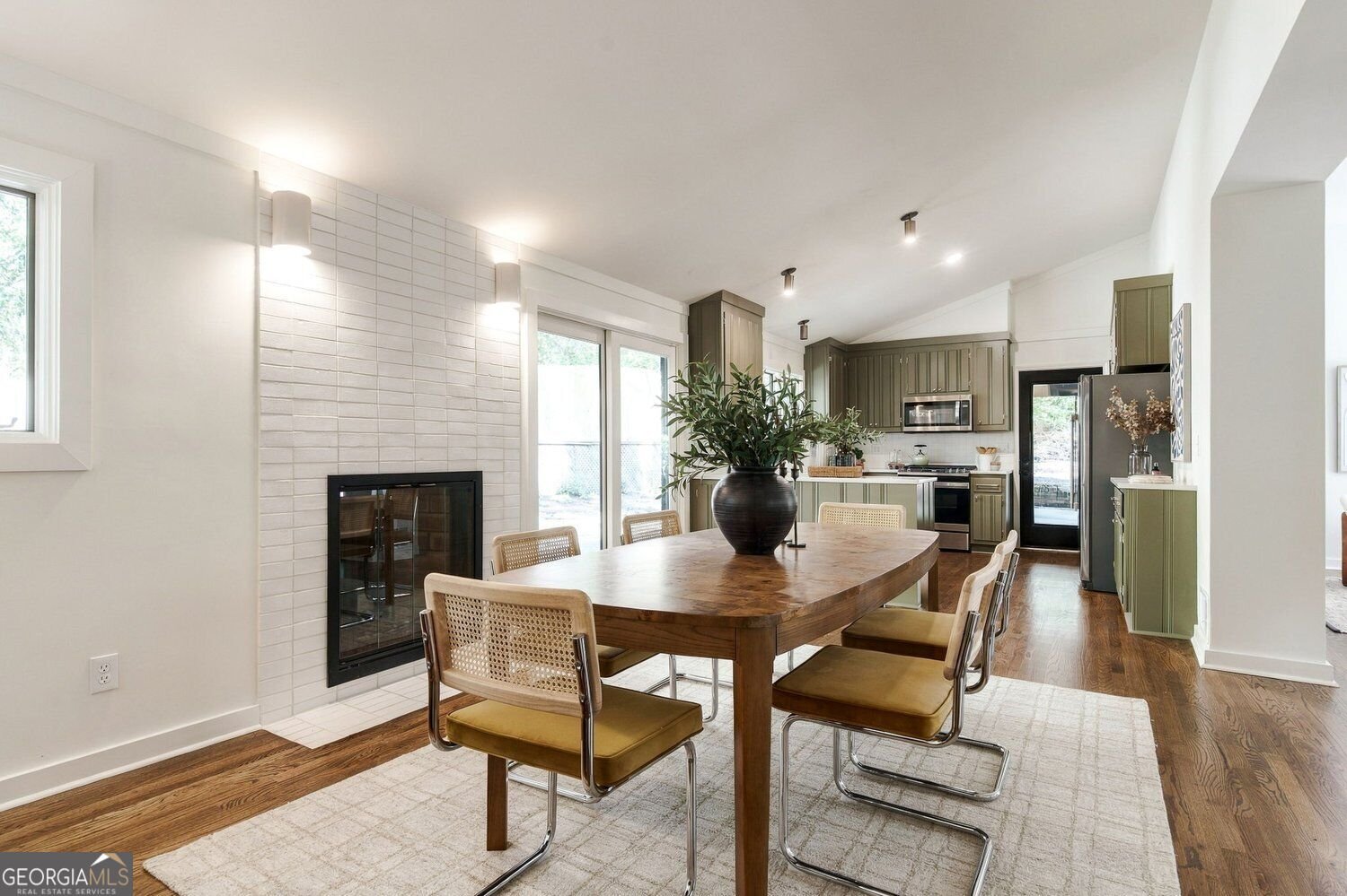 922 Barton Woods Road Atlanta - Photo 28