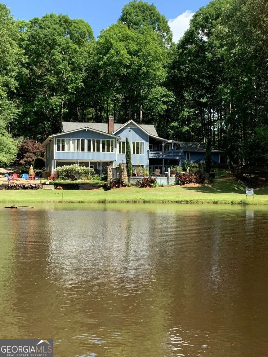 100 Brookshire Drive Fayetteville - main photo
