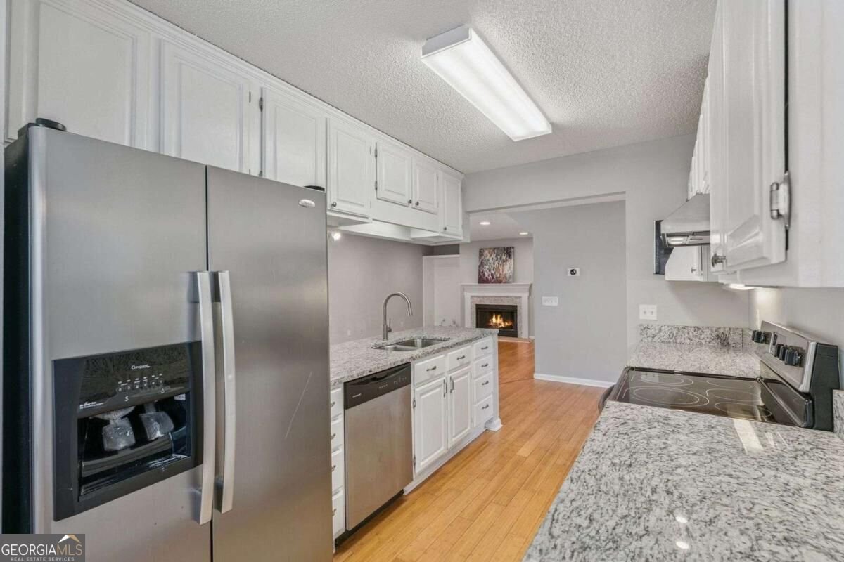 614 Cedar Street St. Simons - Photo 14