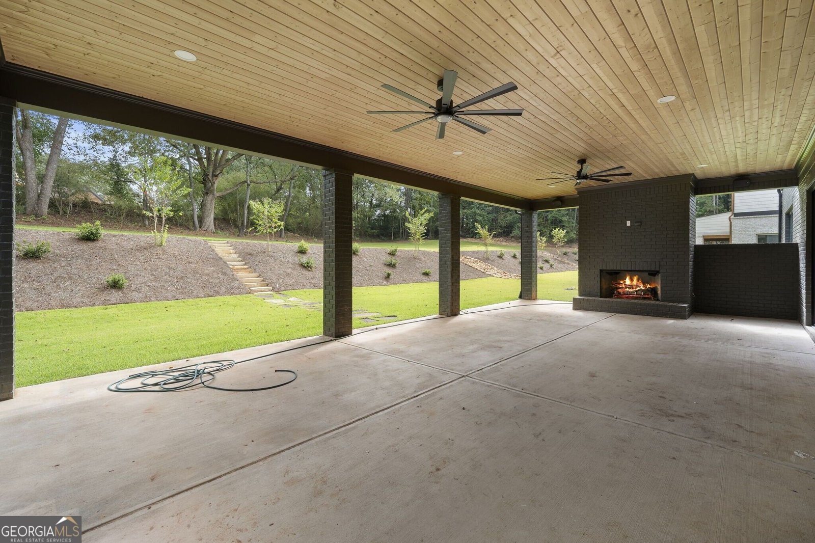 471 Thunder Road Buford - Photo 38