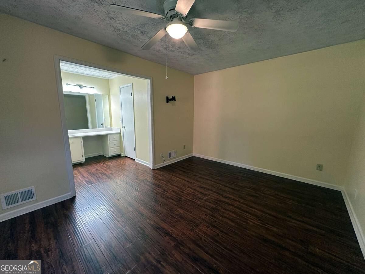 5377 Rockmoor Drive Stone Mountain - Photo 13