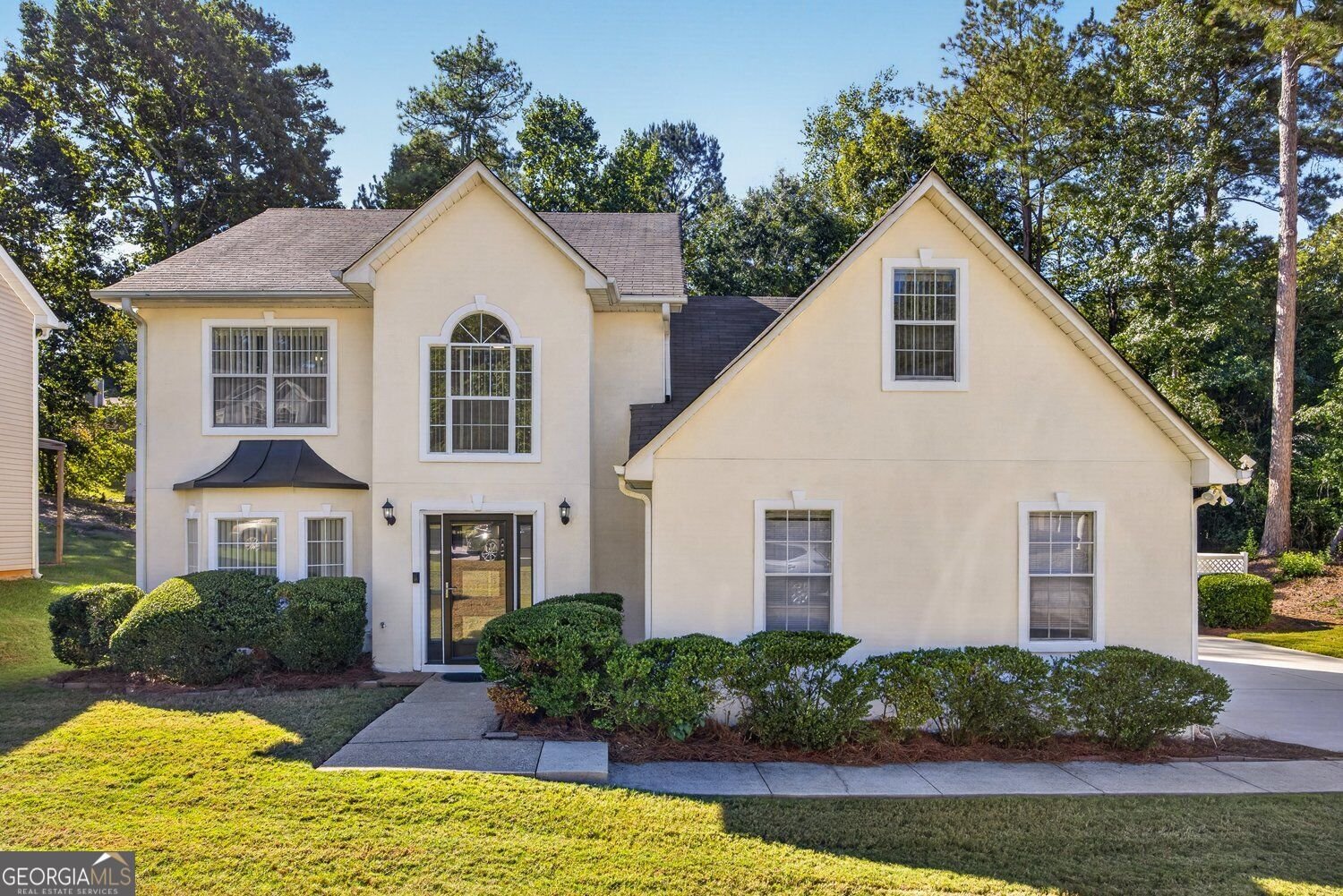 729 Stonebrook Drive Drive Lithonia - main photo