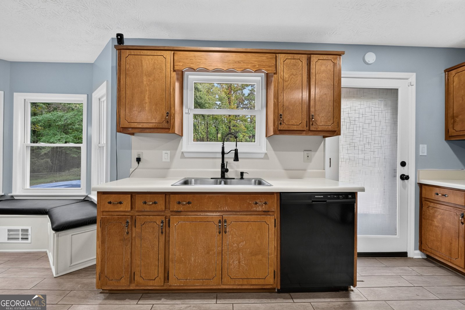 430 Pinehurst Drive Stockbridge - Photo 13