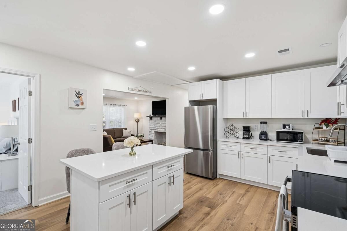 569 Yancey Drive Forest Park - Photo 12