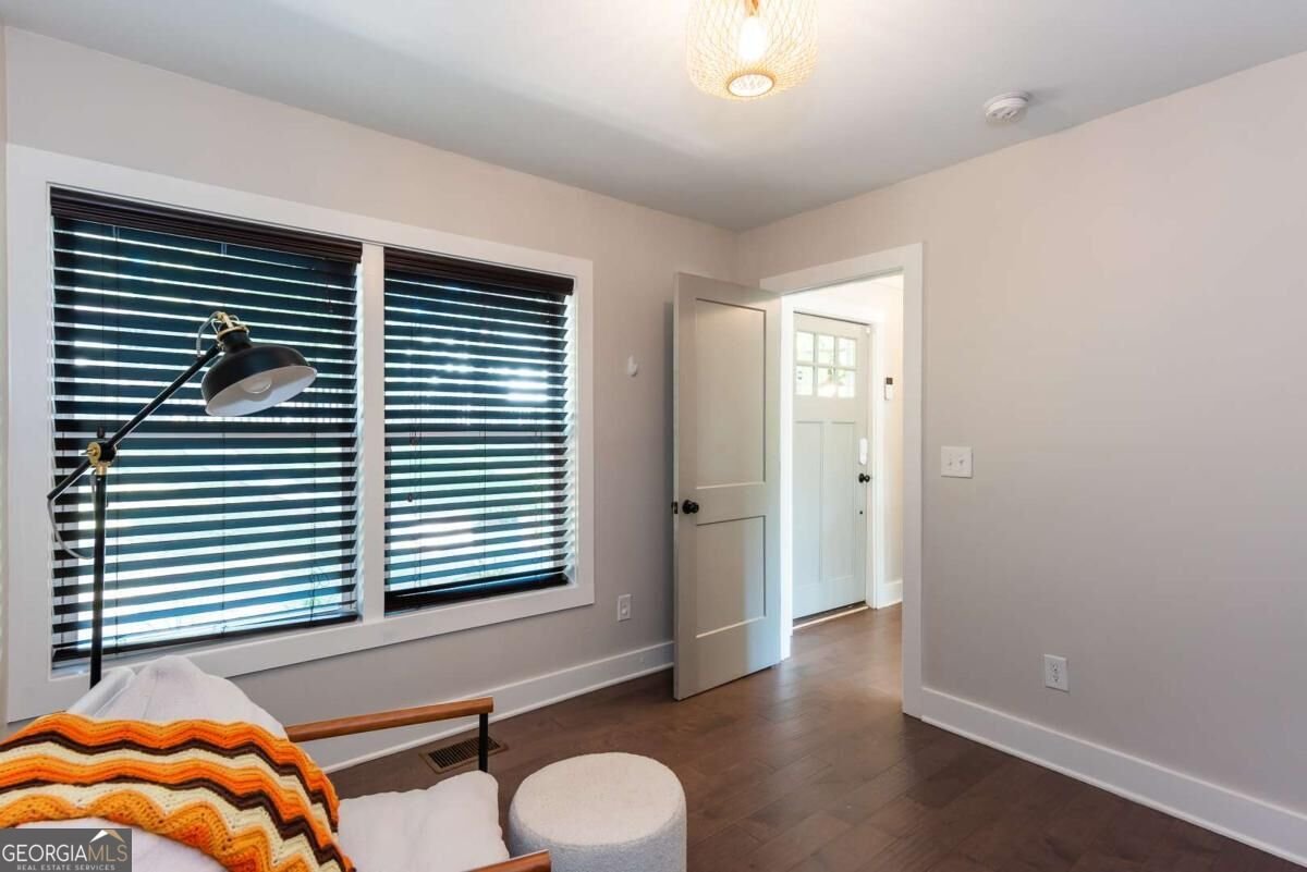 1197 Beechview Drive Atlanta - Photo 7