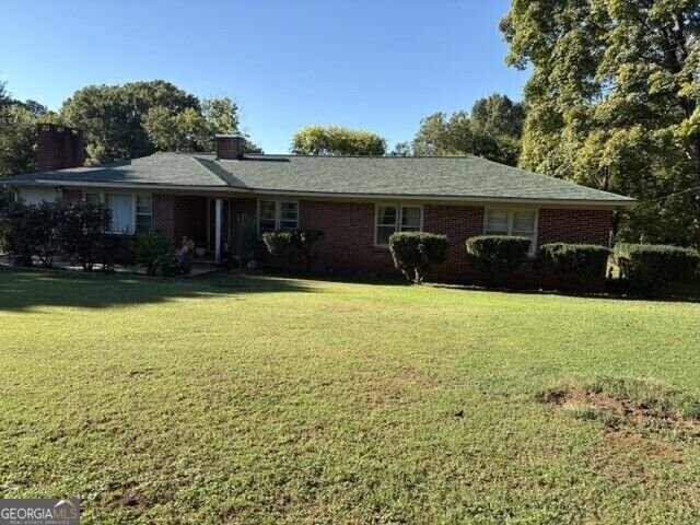 300 Belmont Drive Calhoun - main photo