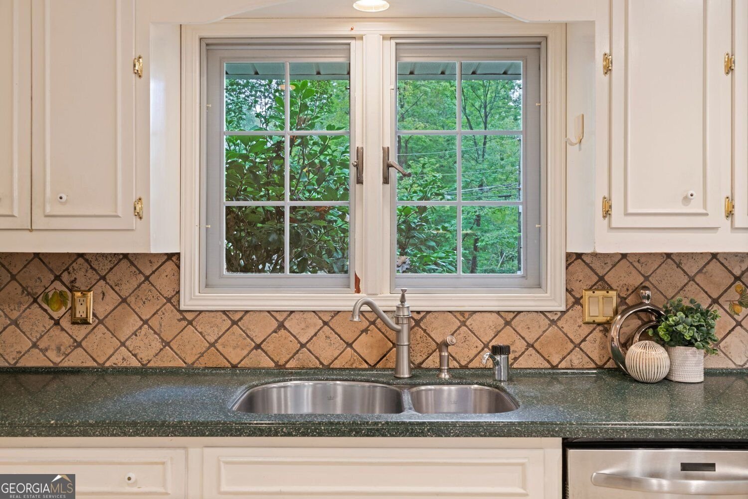 260 Burdette Road Sandy Springs - Photo 11