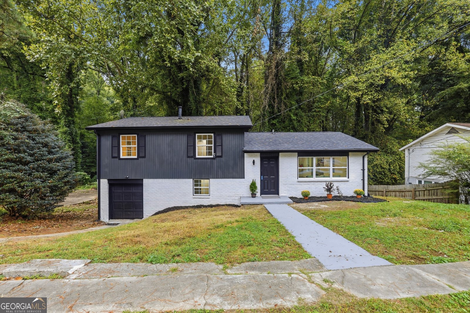 316 Argus Circle Atlanta - main photo