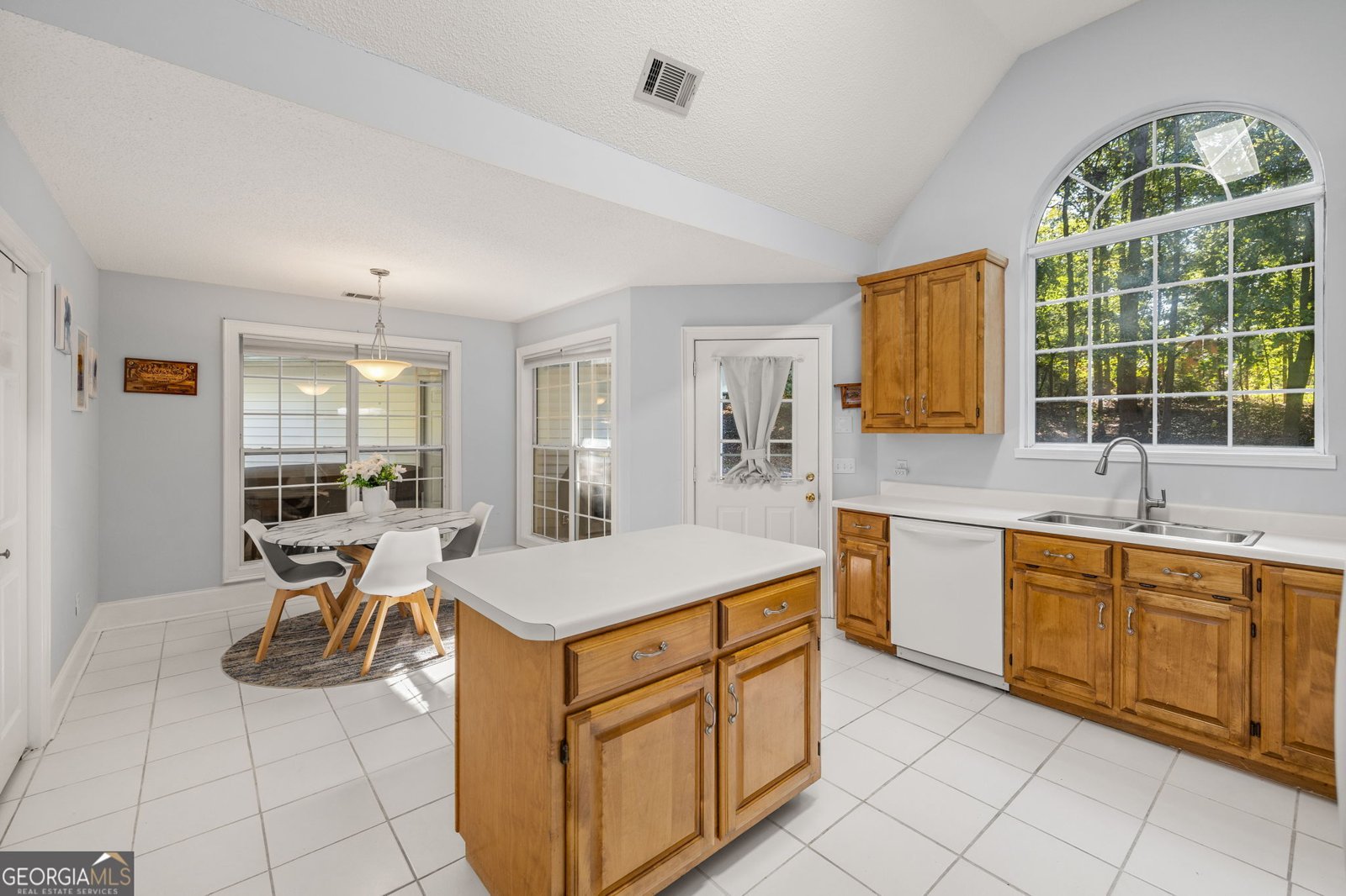 164 Williamson Street Jefferson - Photo 13