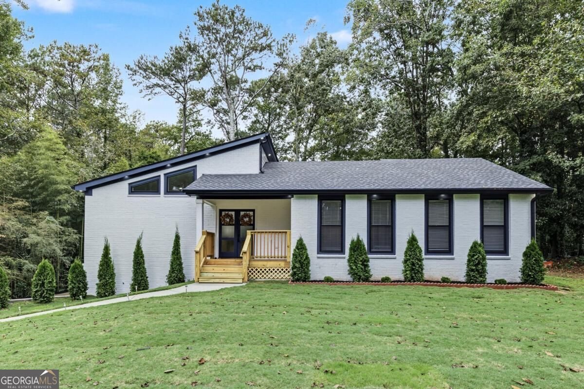 2885 Hill Park Court Marietta - main photo