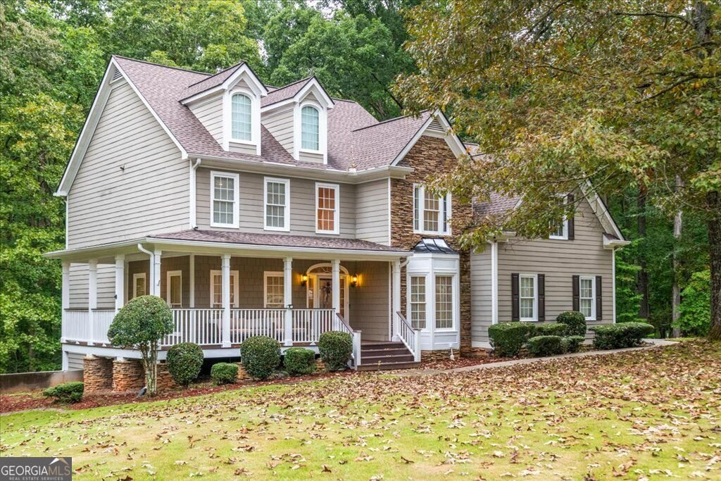 5601 Fox Glove Court Douglasville - main photo