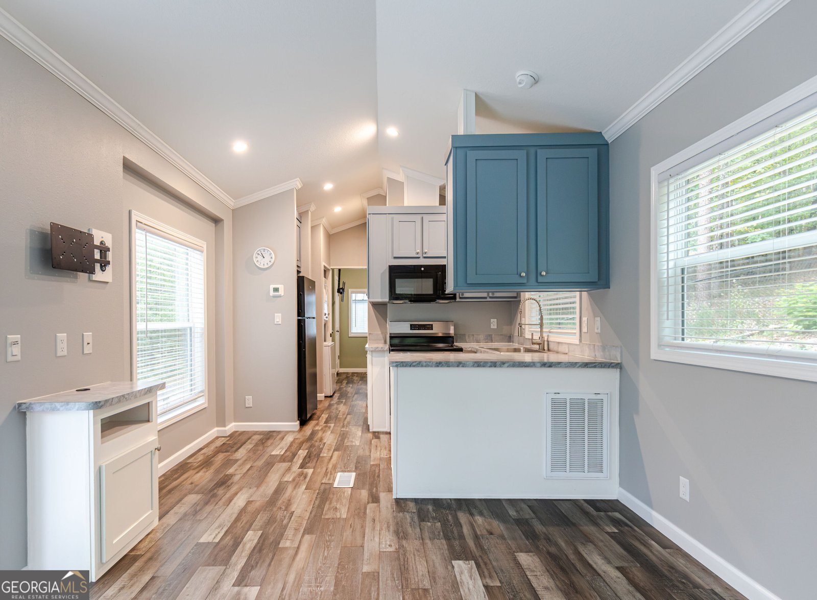 1241 Henderson Circle Lyerly - Photo 10