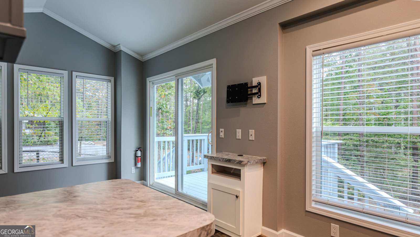 1241 Henderson Circle Lyerly - Photo 14