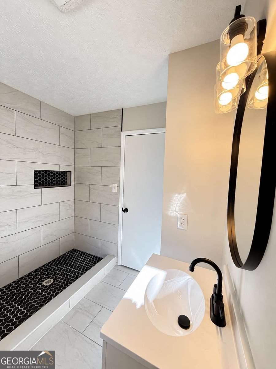 2282 Tiffany Court Jonesboro - Photo 11