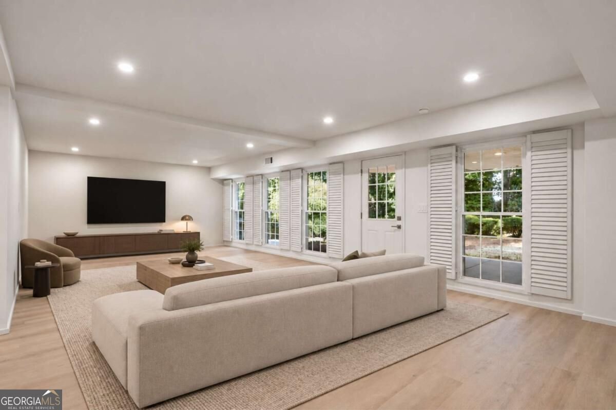 1120 Heards Ferry Road Sandy Springs - Photo 48