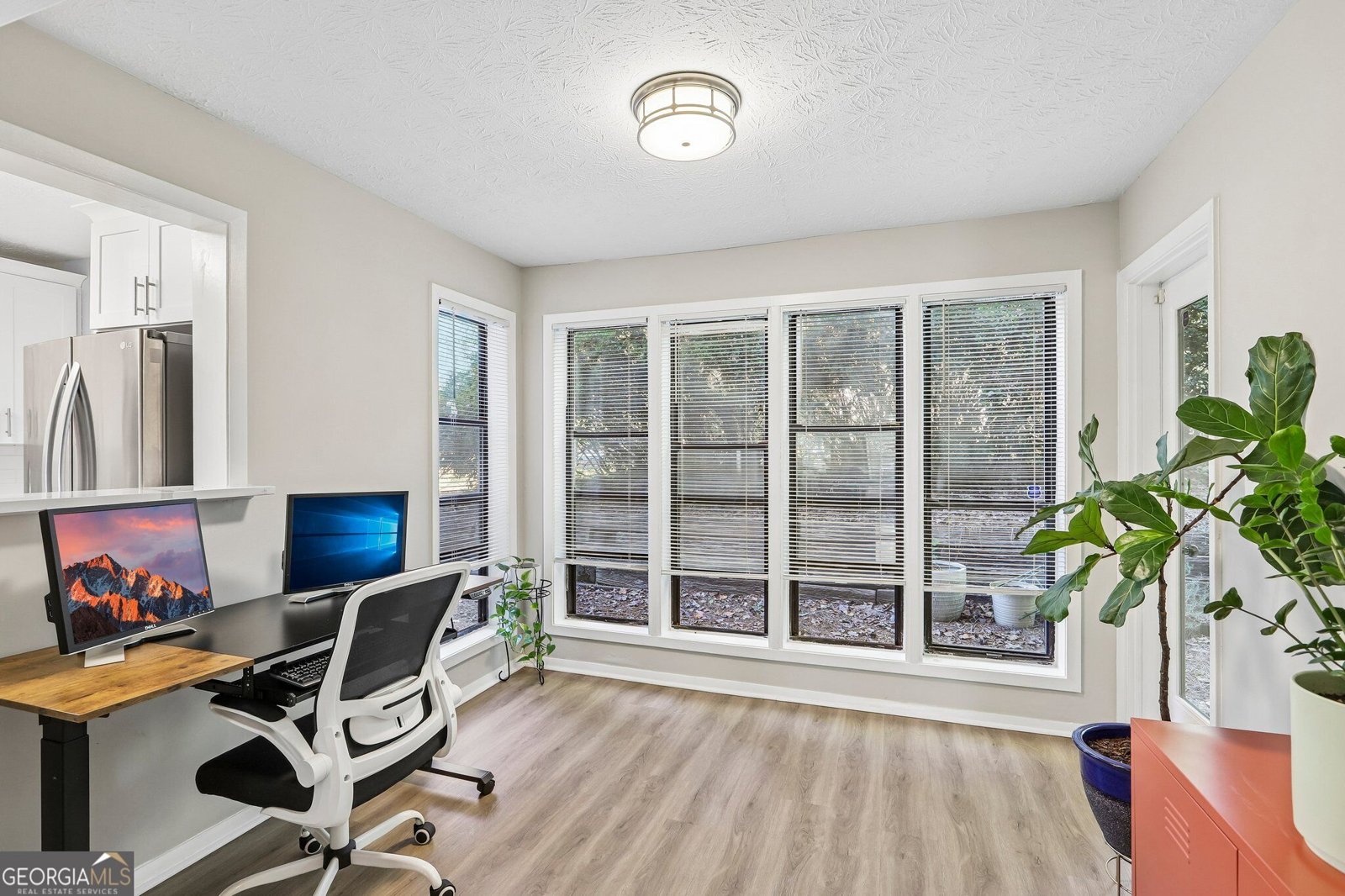 402 Dunbar Drive Dunwoody - Photo 12