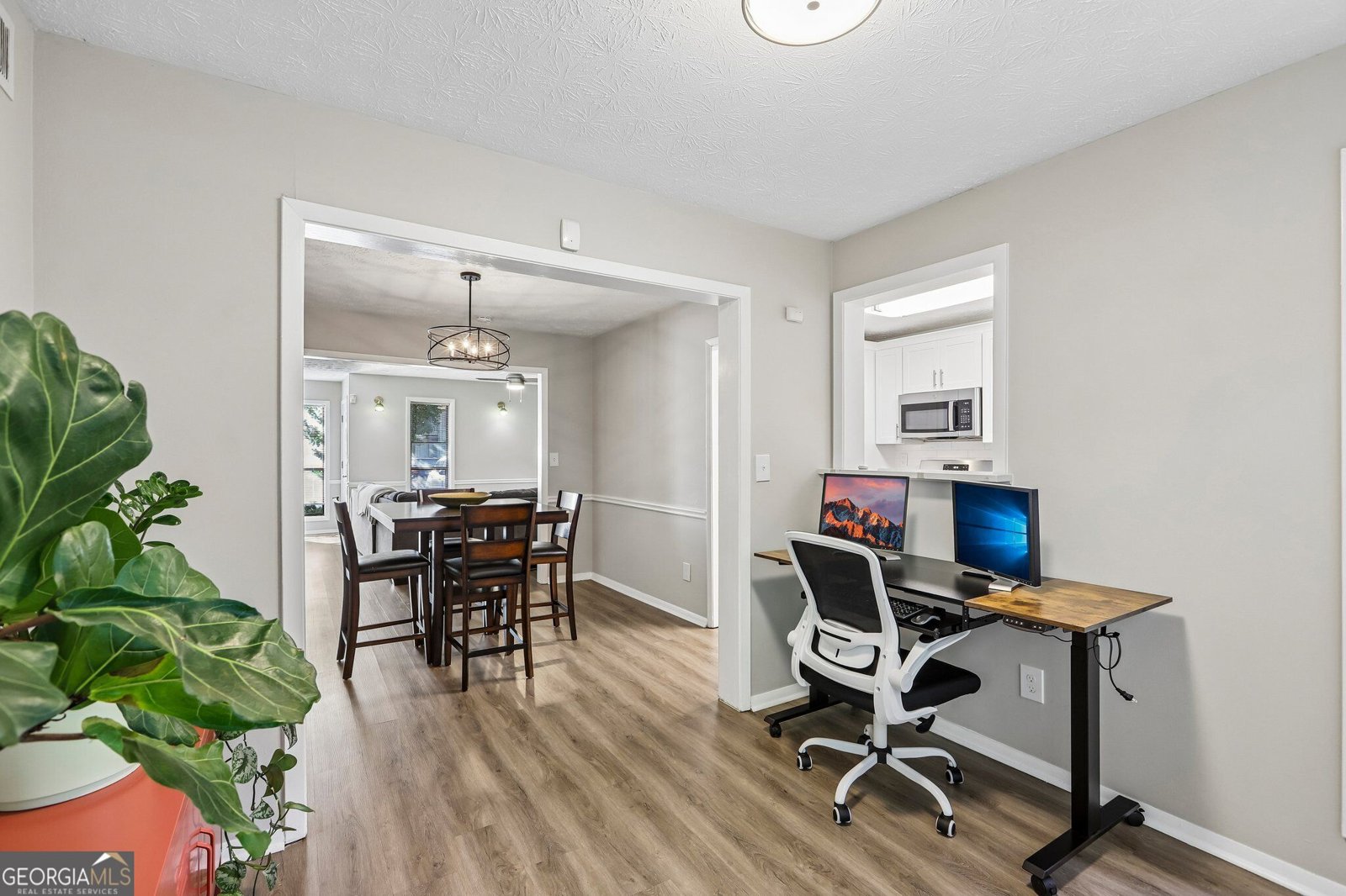402 Dunbar Drive Dunwoody - Photo 13