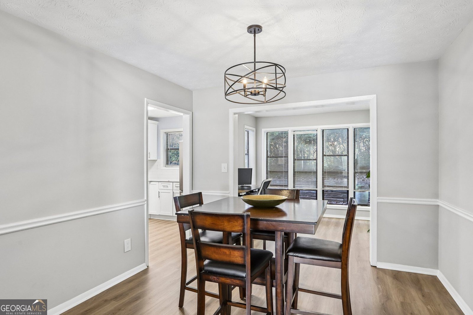 402 Dunbar Drive Dunwoody - Photo 7
