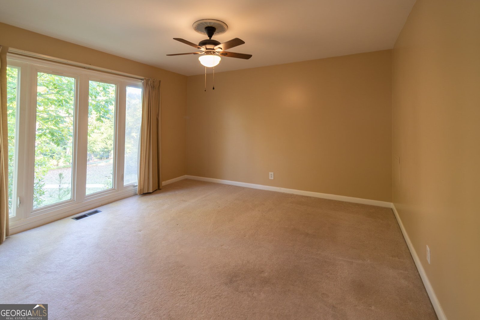 340 River North Boulevard Macon - Photo 14